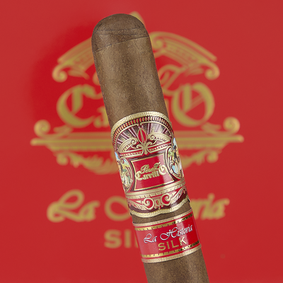 Perez-Carrillo La Historia Silk