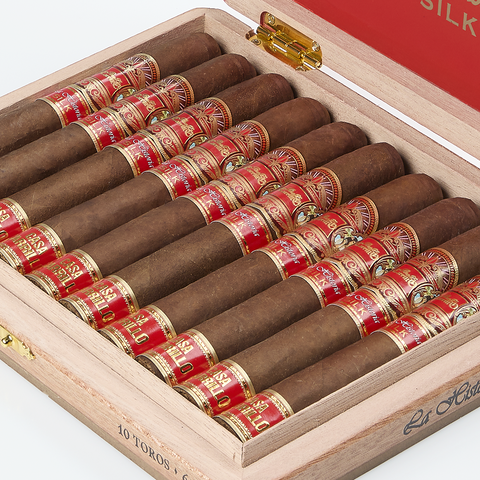 Perez-Carrillo La Historia Silk, , large image number null