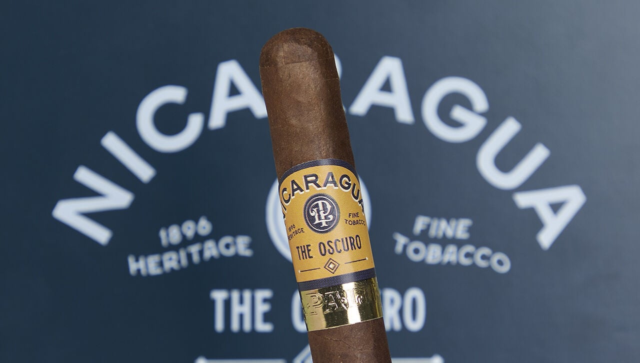 Select La Palina Nicaragua Oscuro Boxes Plus Free Lighter