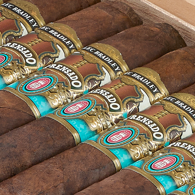 Alec Bradley Prensado