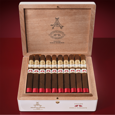 Montecristo 1935 Anniversary Edicion Doble Diamante Red