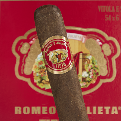 Romeo y Julieta Viejo