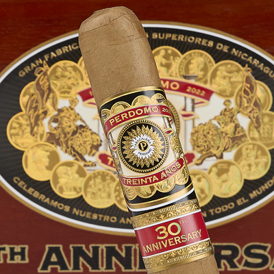 Perdomo 30th Anniversary Box-Pressed Connecticut